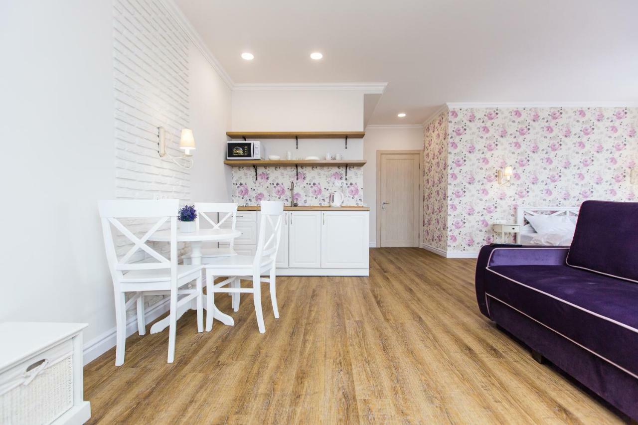 Bonapart Delux Лвив Екстериор снимка